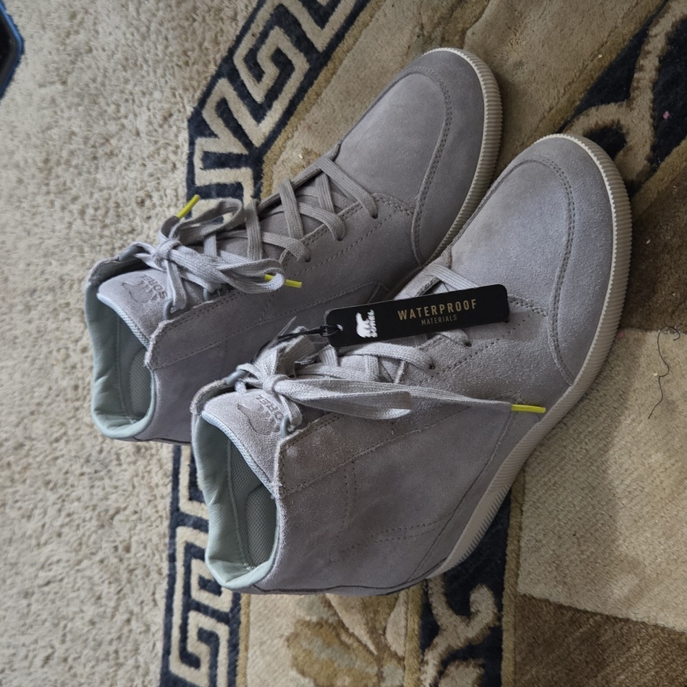 Sorel Out N About Waterproof Suede Wedge Boots Bootie Sneakers Shoes 8.5 NWT